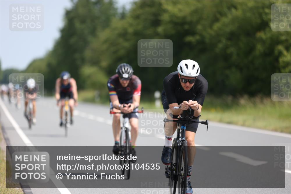 22.06.2025 - Viking Triathlon Yannick Fuchs http://msf.ph/oto/8104535 22.06.2025 11:28:11 Radfahren 210, 266, 331, 337, 433, 454, 459, 639 meine-sportfotos.de