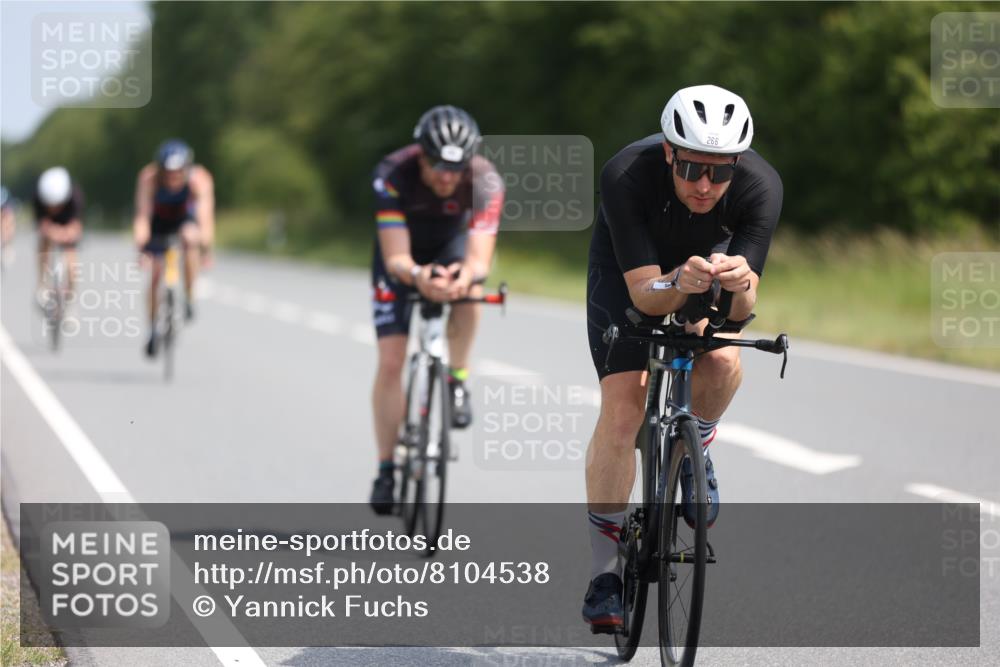 22.06.2025 - Viking Triathlon Yannick Fuchs http://msf.ph/oto/8104538 22.06.2025 11:28:12 Radfahren 210, 266, 331, 337, 433, 454, 459 meine-sportfotos.de