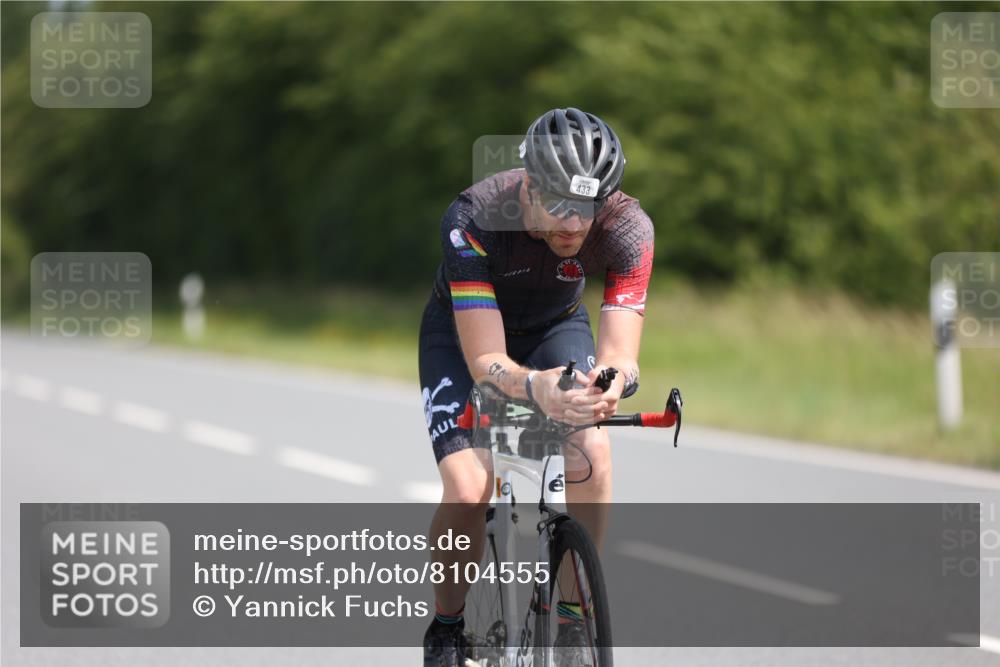 22.06.2025 - Viking Triathlon Yannick Fuchs http://msf.ph/oto/8104555 22.06.2025 11:28:12 Radfahren 210, 266, 331, 337, 433, 454, 459 meine-sportfotos.de