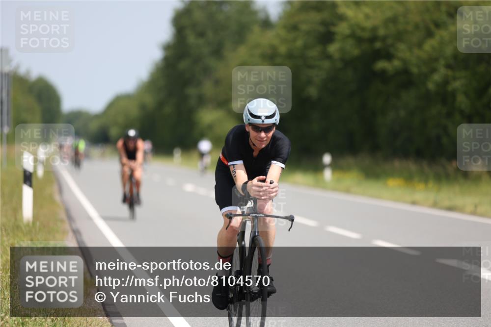 22.06.2025 - Viking Triathlon Yannick Fuchs http://msf.ph/oto/8104570 22.06.2025 12:08:01 Radfahren 157, 166, 325, 334, 468 meine-sportfotos.de