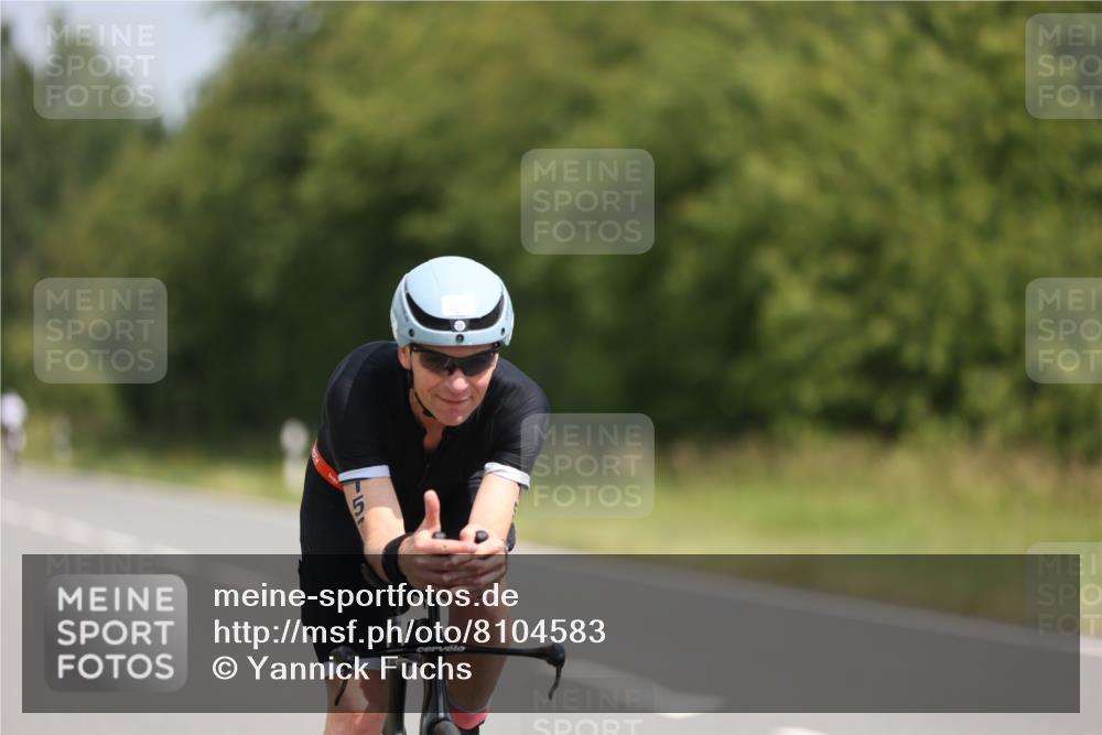 22.06.2025 - Viking Triathlon Yannick Fuchs http://msf.ph/oto/8104583 22.06.2025 12:08:01 Radfahren 157, 166, 325, 334, 468 meine-sportfotos.de