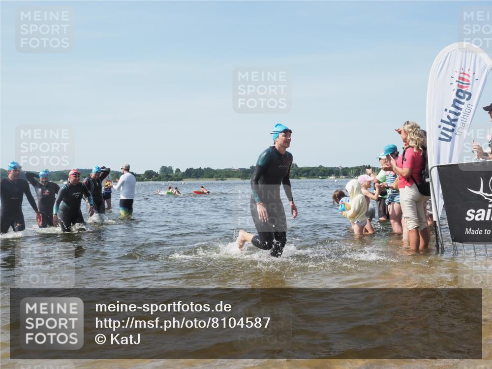 22.06.2025 - Viking Triathlon KatJ http://msf.ph/oto/8104587 22.06.2025 10:35:40 Schwimmen 20, 47, 62, 127, 134, 154, 415, 602 meine-sportfotos.de