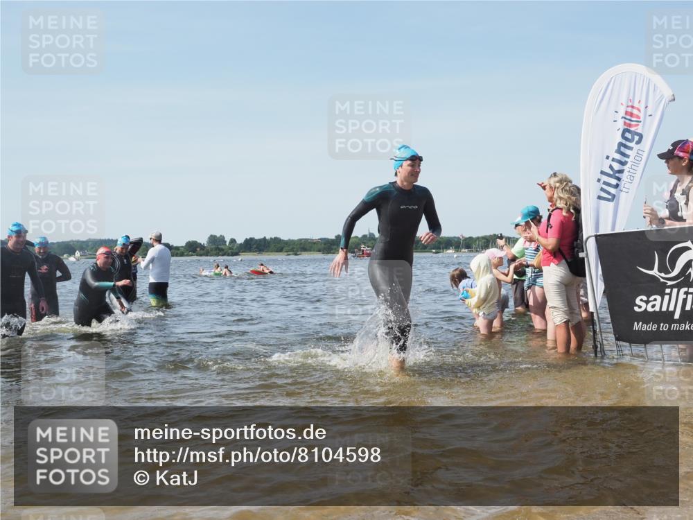 22.06.2025 - Viking Triathlon KatJ http://msf.ph/oto/8104598 22.06.2025 10:35:40 Schwimmen 20, 47, 62, 127, 134, 154, 415, 602 meine-sportfotos.de