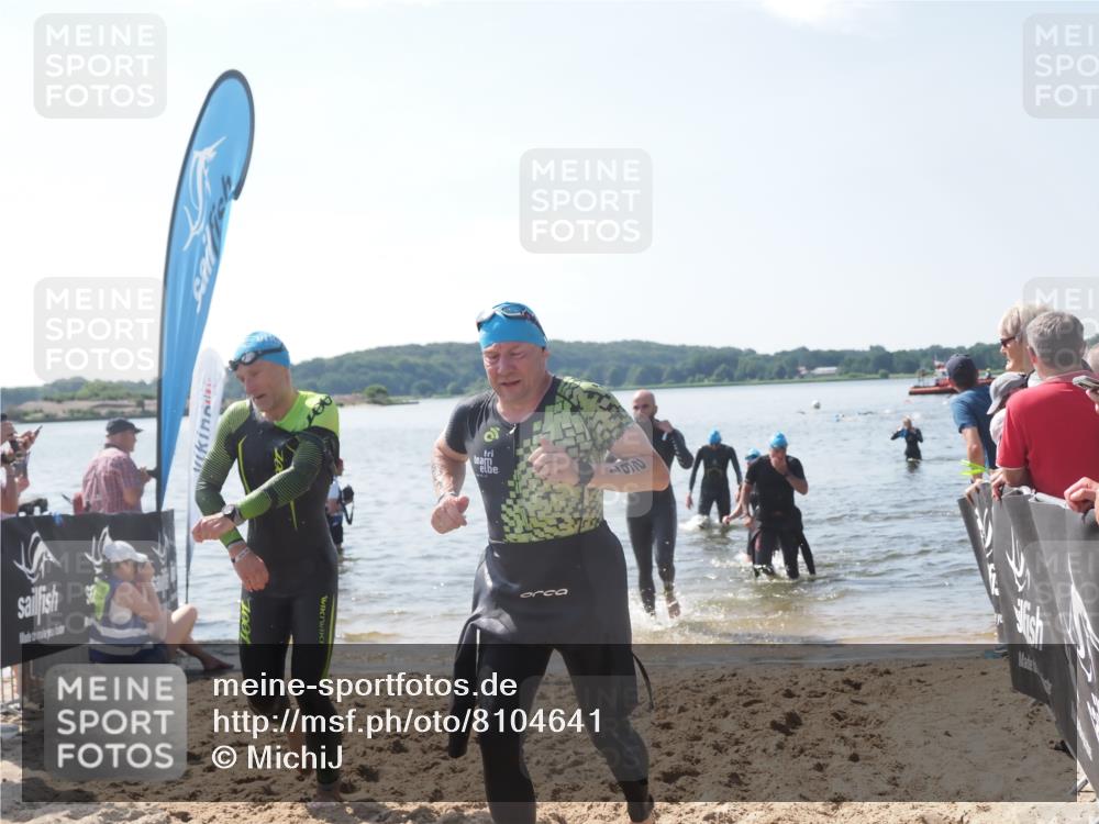 22.06.2025 - Viking Triathlon MichiJ http://msf.ph/oto/8104641 22.06.2025 10:47:53 Schwimmen 84, 190, 223, 285, 452 meine-sportfotos.de