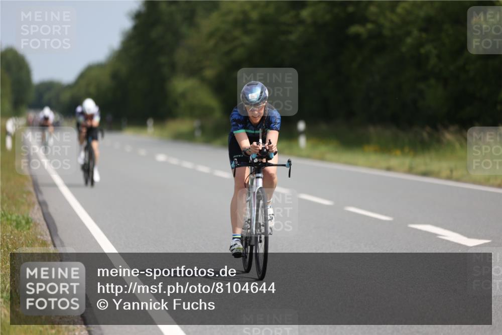 22.06.2025 - Viking Triathlon Yannick Fuchs http://msf.ph/oto/8104644 22.06.2025 11:28:19 Radfahren 22, 210, 269, 331, 337, 459 meine-sportfotos.de