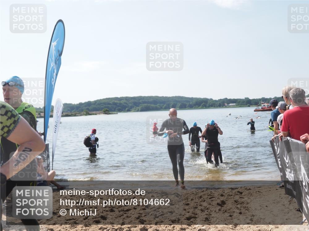 22.06.2025 - Viking Triathlon MichiJ http://msf.ph/oto/8104662 22.06.2025 10:47:54 Schwimmen 84, 190, 223, 285, 452 meine-sportfotos.de