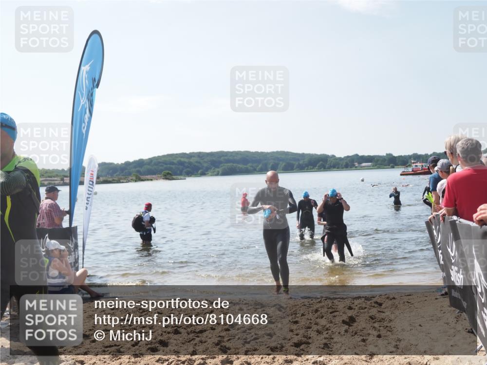 22.06.2025 - Viking Triathlon MichiJ http://msf.ph/oto/8104668 22.06.2025 10:47:54 Schwimmen 84, 190, 223, 285, 452 meine-sportfotos.de