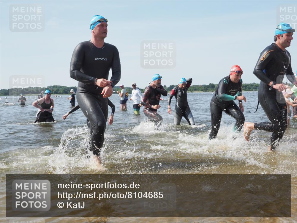 22.06.2025 - Viking Triathlon KatJ http://msf.ph/oto/8104685 22.06.2025 10:35:44 Schwimmen 20, 47, 62, 127, 134, 154, 265, 415, 552, 602 meine-sportfotos.de