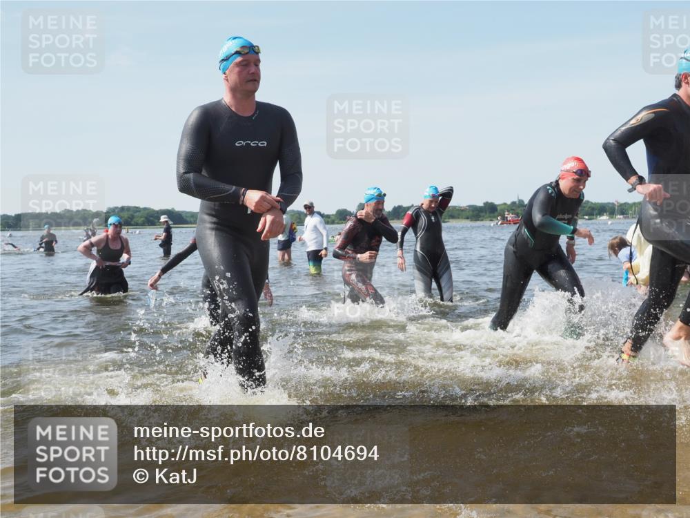 22.06.2025 - Viking Triathlon KatJ http://msf.ph/oto/8104694 22.06.2025 10:35:44 Schwimmen 20, 47, 62, 127, 134, 154, 265, 415, 552, 602 meine-sportfotos.de