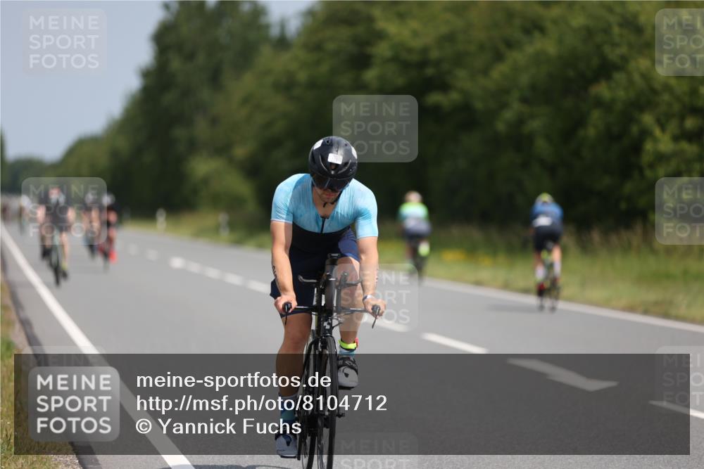 22.06.2025 - Viking Triathlon Yannick Fuchs http://msf.ph/oto/8104712 22.06.2025 12:08:15 Radfahren 29, 34, 46, 144, 164, 228, 297, 321, 451, 633 meine-sportfotos.de