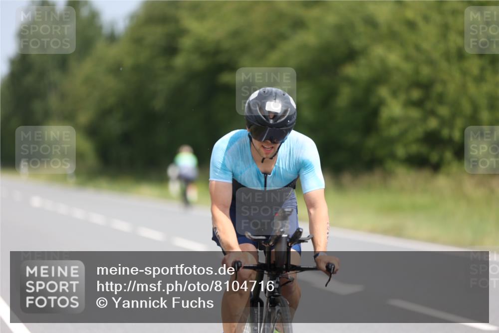22.06.2025 - Viking Triathlon Yannick Fuchs http://msf.ph/oto/8104716 22.06.2025 12:08:15 Radfahren 29, 34, 46, 144, 164, 228, 297, 321, 451, 633 meine-sportfotos.de