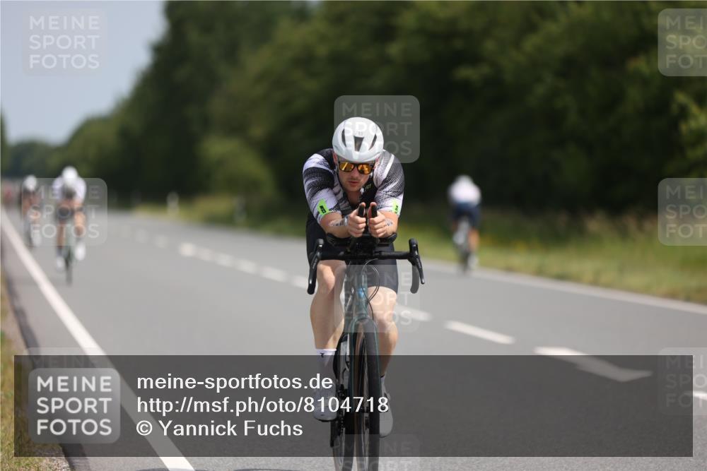 22.06.2025 - Viking Triathlon Yannick Fuchs http://msf.ph/oto/8104718 22.06.2025 11:28:23 Radfahren 22, 210, 211, 269 meine-sportfotos.de