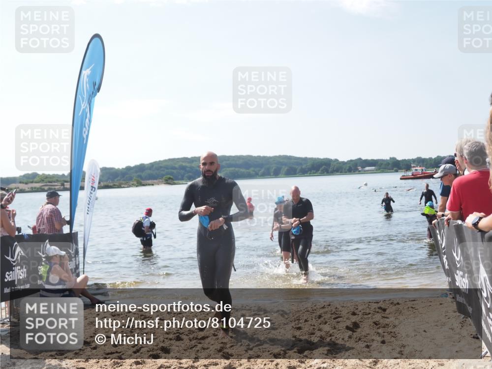 22.06.2025 - Viking Triathlon MichiJ http://msf.ph/oto/8104725 22.06.2025 10:47:56 Schwimmen 84, 190, 223, 285, 452 meine-sportfotos.de