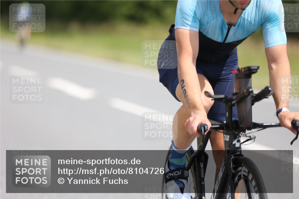 22.06.2025 - Viking Triathlon Yannick Fuchs http://msf.ph/oto/8104726 22.06.2025 12:08:16 Radfahren 29, 34, 46, 144, 164, 228, 297, 321, 451, 633 meine-sportfotos.de