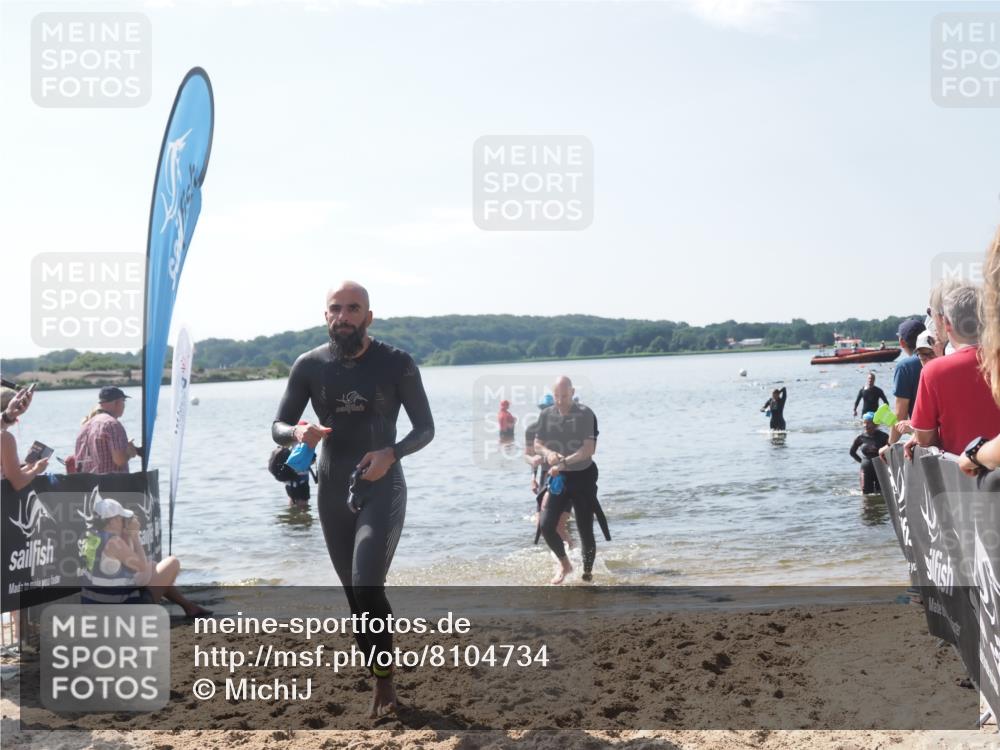 22.06.2025 - Viking Triathlon MichiJ http://msf.ph/oto/8104734 22.06.2025 10:47:56 Schwimmen 84, 190, 223, 285, 452 meine-sportfotos.de