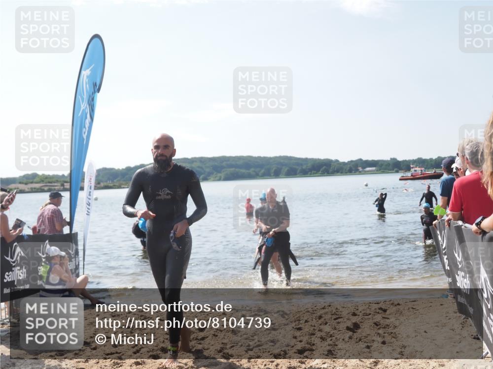 22.06.2025 - Viking Triathlon MichiJ http://msf.ph/oto/8104739 22.06.2025 10:47:56 Schwimmen 84, 190, 223, 285, 452 meine-sportfotos.de