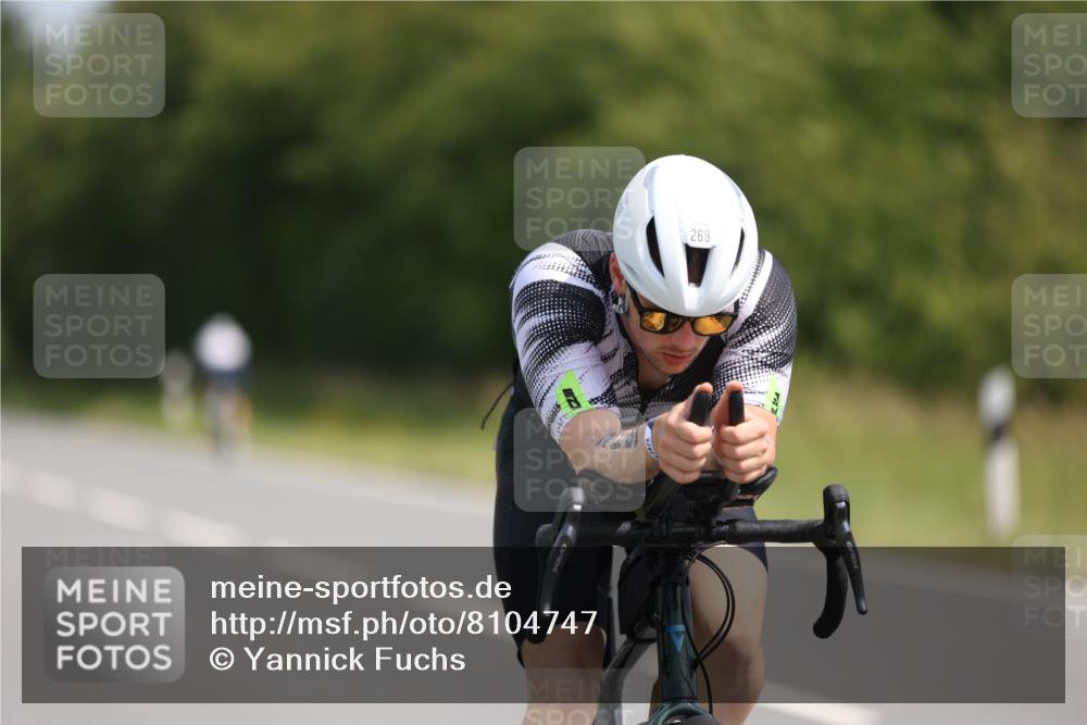 22.06.2025 - Viking Triathlon Yannick Fuchs http://msf.ph/oto/8104747 22.06.2025 11:28:24 Radfahren 22, 210, 211, 269 meine-sportfotos.de