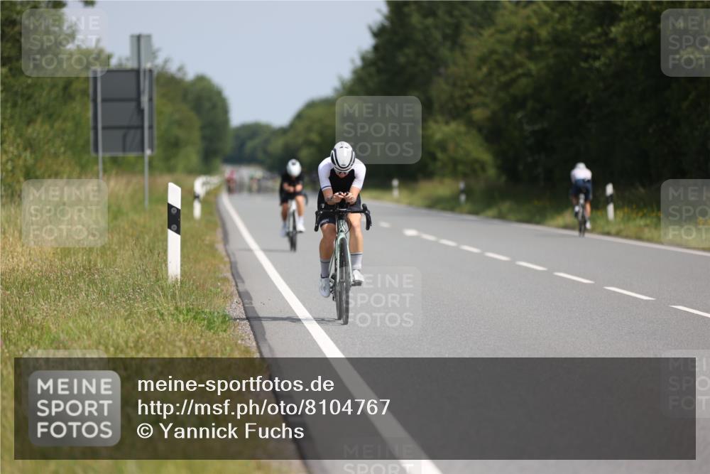 22.06.2025 - Viking Triathlon Yannick Fuchs http://msf.ph/oto/8104767 22.06.2025 11:28:25 Radfahren 22, 211, 269, 476 meine-sportfotos.de