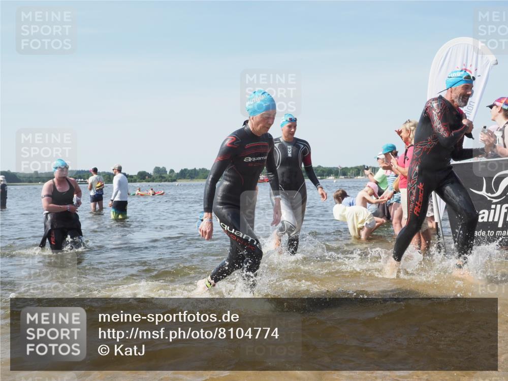 22.06.2025 - Viking Triathlon KatJ http://msf.ph/oto/8104774 22.06.2025 10:35:46 Schwimmen 20, 47, 62, 134, 154, 265, 415, 552, 602 meine-sportfotos.de