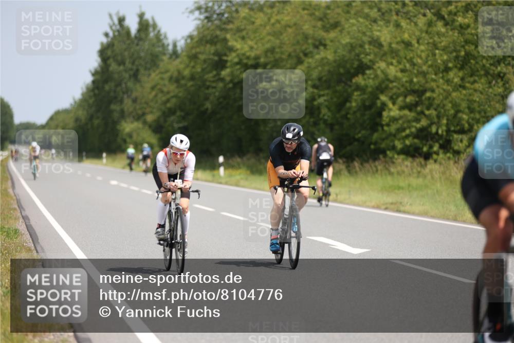 22.06.2025 - Viking Triathlon Yannick Fuchs http://msf.ph/oto/8104776 22.06.2025 12:08:21 Radfahren 34, 46, 91, 164, 192, 297, 321, 451, 633 meine-sportfotos.de