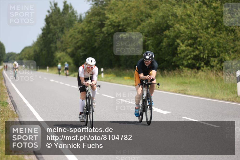 22.06.2025 - Viking Triathlon Yannick Fuchs http://msf.ph/oto/8104782 22.06.2025 12:08:21 Radfahren 34, 46, 91, 164, 192, 297, 321, 451, 633 meine-sportfotos.de