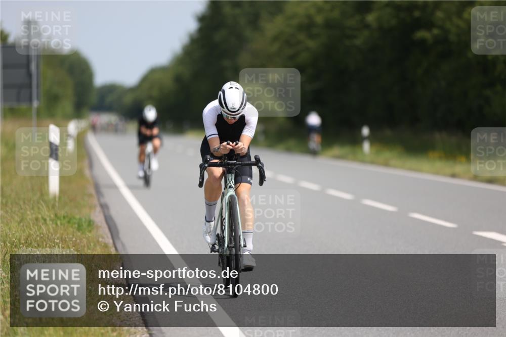 22.06.2025 - Viking Triathlon Yannick Fuchs http://msf.ph/oto/8104800 22.06.2025 11:28:27 Radfahren 22, 211, 269, 476 meine-sportfotos.de