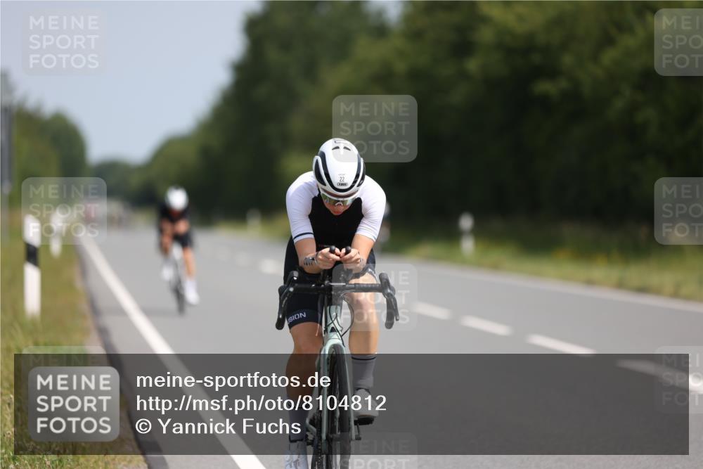 22.06.2025 - Viking Triathlon Yannick Fuchs http://msf.ph/oto/8104812 22.06.2025 11:28:27 Radfahren 22, 211, 269, 476 meine-sportfotos.de