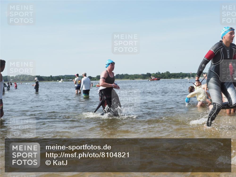 22.06.2025 - Viking Triathlon KatJ http://msf.ph/oto/8104821 22.06.2025 10:35:48 Schwimmen 20, 47, 62, 154, 265, 552 meine-sportfotos.de
