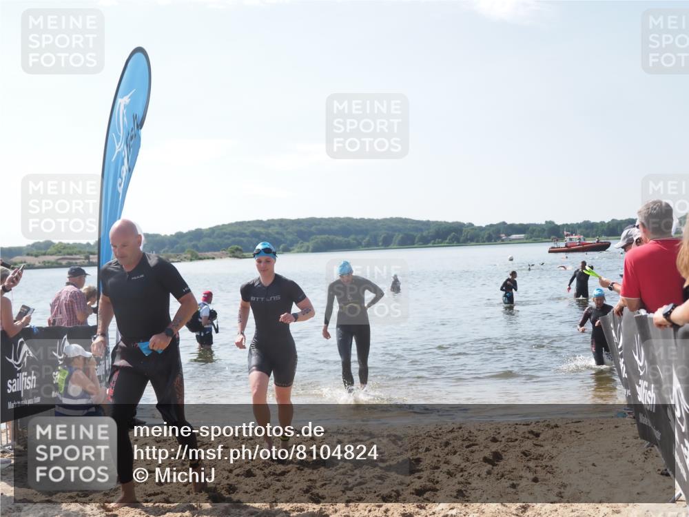22.06.2025 - Viking Triathlon MichiJ http://msf.ph/oto/8104824 22.06.2025 10:48:00 Schwimmen 190, 223, 285 meine-sportfotos.de