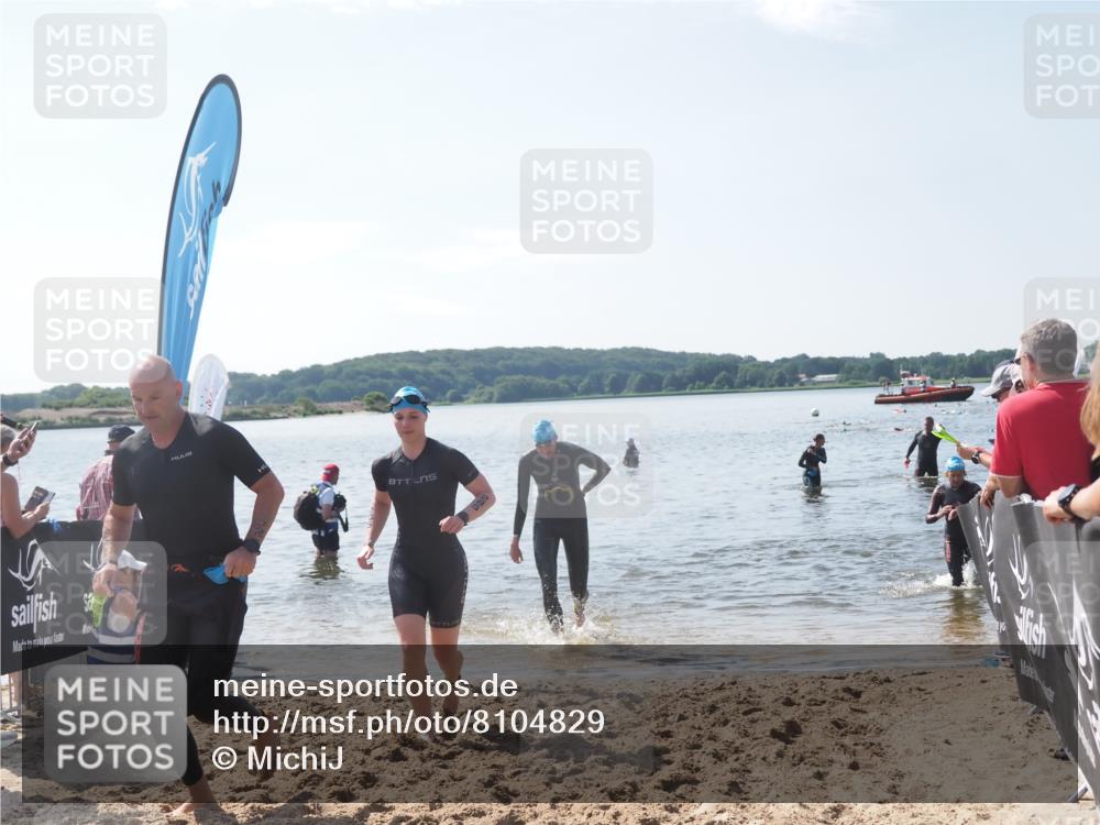 22.06.2025 - Viking Triathlon MichiJ http://msf.ph/oto/8104829 22.06.2025 10:48:00 Schwimmen 190, 223, 285 meine-sportfotos.de