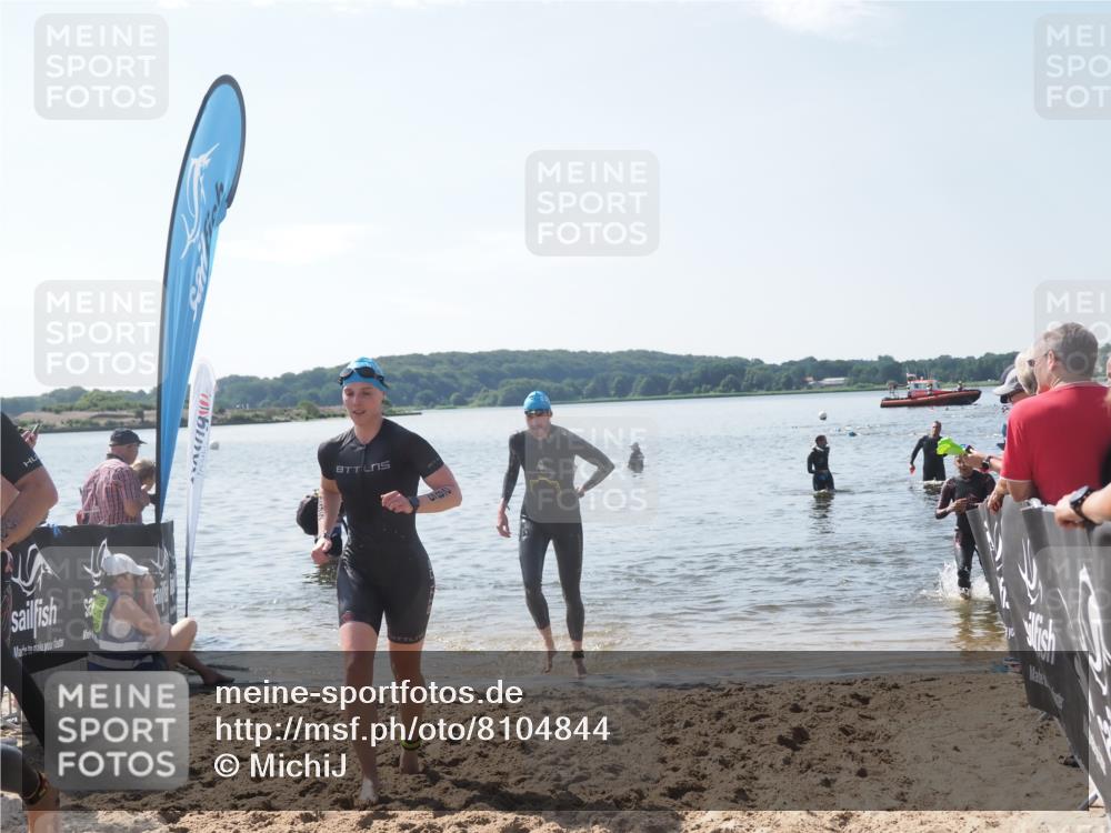 22.06.2025 - Viking Triathlon MichiJ http://msf.ph/oto/8104844 22.06.2025 10:48:01 Schwimmen 190, 223, 285, 364 meine-sportfotos.de