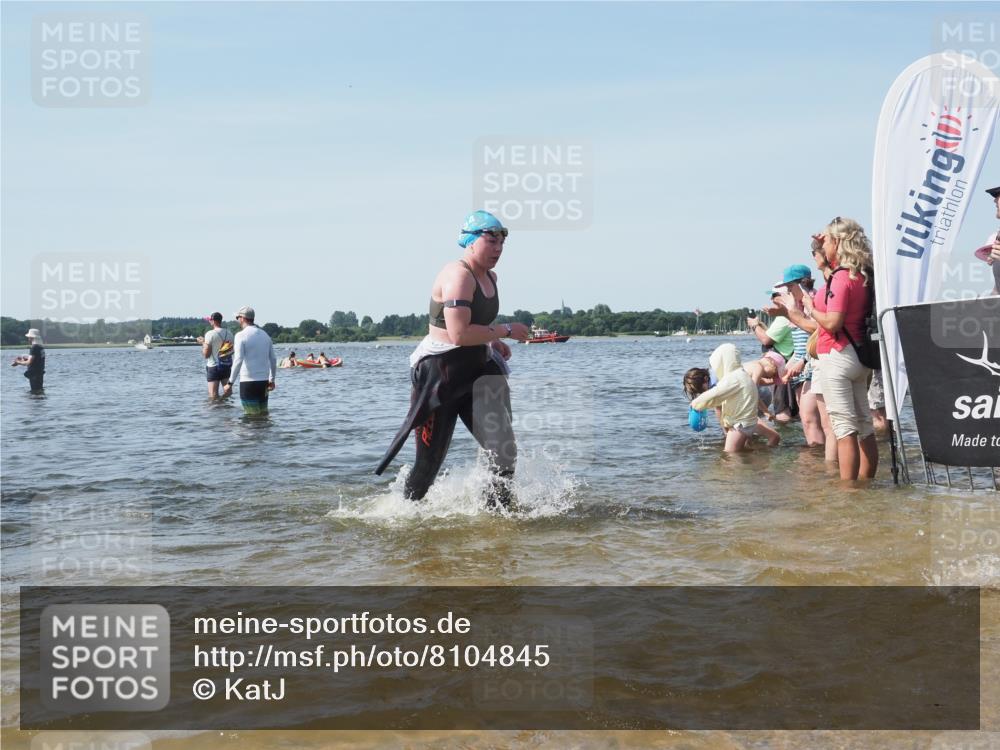 22.06.2025 - Viking Triathlon KatJ http://msf.ph/oto/8104845 22.06.2025 10:35:48 Schwimmen 20, 47, 62, 154, 265, 552 meine-sportfotos.de