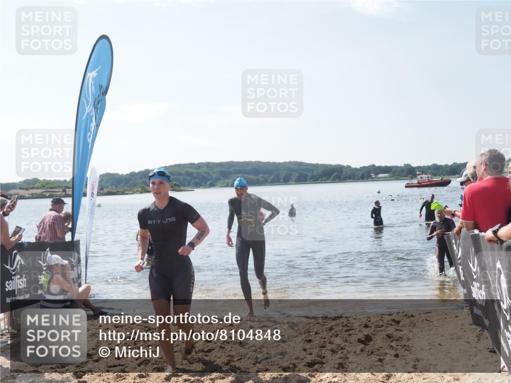 22.06.2025 - Viking Triathlon MichiJ http://msf.ph/oto/8104848 22.06.2025 10:48:01 Schwimmen 190, 223, 285, 364 meine-sportfotos.de