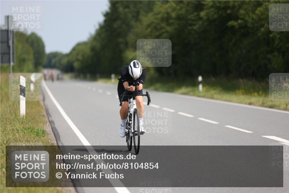 22.06.2025 - Viking Triathlon Yannick Fuchs http://msf.ph/oto/8104854 22.06.2025 11:28:29 Radfahren 22, 211, 476 meine-sportfotos.de