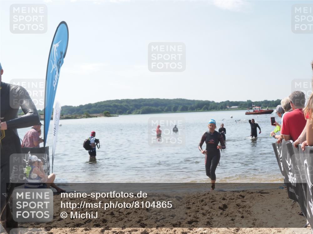 22.06.2025 - Viking Triathlon MichiJ http://msf.ph/oto/8104865 22.06.2025 10:48:03 Schwimmen 37, 190, 223, 364 meine-sportfotos.de