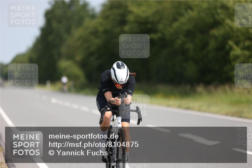22.06.2025 - Viking Triathlon Yannick Fuchs http://msf.ph/oto/8104875 22.06.2025 11:28:30 Radfahren 22, 211, 476 meine-sportfotos.de