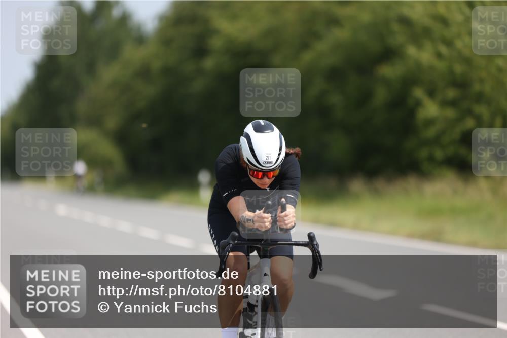 22.06.2025 - Viking Triathlon Yannick Fuchs http://msf.ph/oto/8104881 22.06.2025 11:28:31 Radfahren 22, 211, 476 meine-sportfotos.de