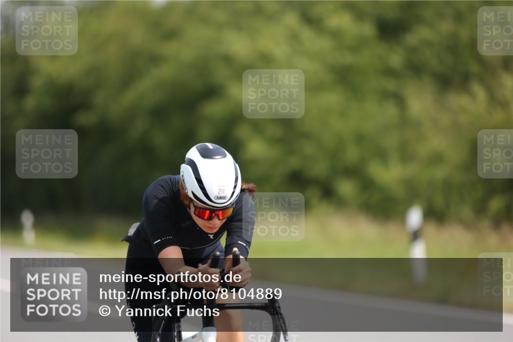 22.06.2025 - Viking Triathlon Yannick Fuchs http://msf.ph/oto/8104889 22.06.2025 11:28:31 Radfahren 22, 211, 476 meine-sportfotos.de