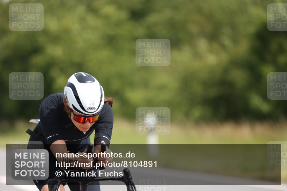 22.06.2025 - Viking Triathlon Yannick Fuchs http://msf.ph/oto/8104891 22.06.2025 11:28:31 Radfahren 22, 211, 476 meine-sportfotos.de