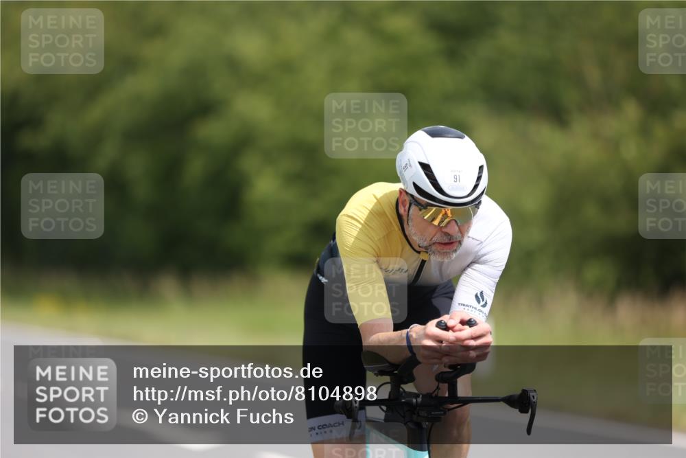 22.06.2025 - Viking Triathlon Yannick Fuchs http://msf.ph/oto/8104898 22.06.2025 12:08:30 Radfahren 91, 192, 441, 453 meine-sportfotos.de