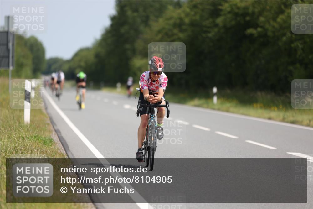 22.06.2025 - Viking Triathlon Yannick Fuchs http://msf.ph/oto/8104905 22.06.2025 11:28:51 Radfahren 3, 11, 33, 171, 347, 509, 614, 648 meine-sportfotos.de