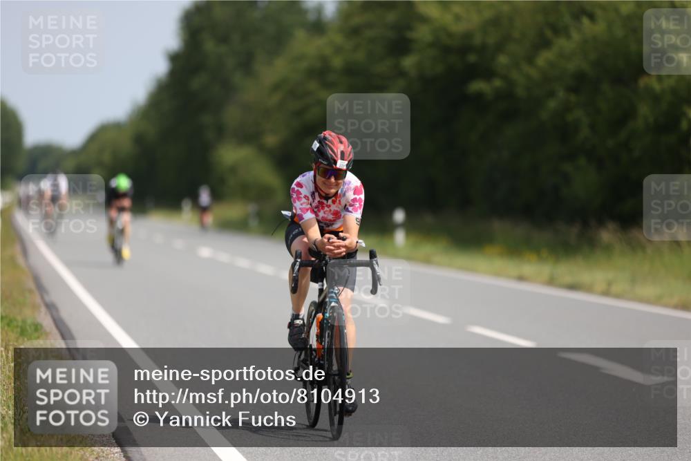 22.06.2025 - Viking Triathlon Yannick Fuchs http://msf.ph/oto/8104913 22.06.2025 11:28:51 Radfahren 3, 11, 33, 171, 347, 509, 614, 648 meine-sportfotos.de