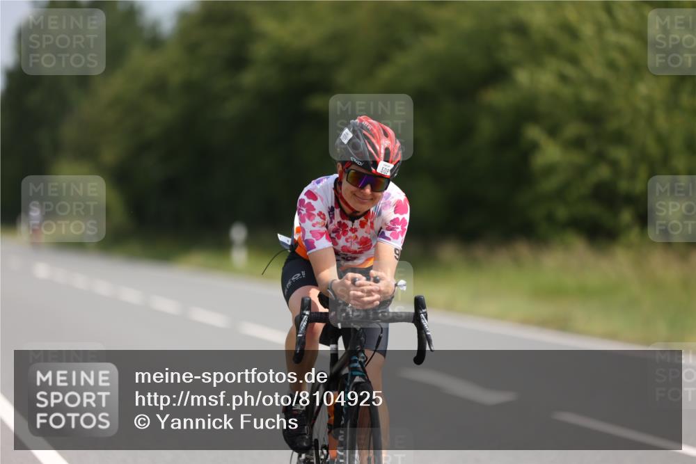 22.06.2025 - Viking Triathlon Yannick Fuchs http://msf.ph/oto/8104925 22.06.2025 11:28:52 Radfahren 3, 11, 33, 171, 347, 509, 614, 648 meine-sportfotos.de