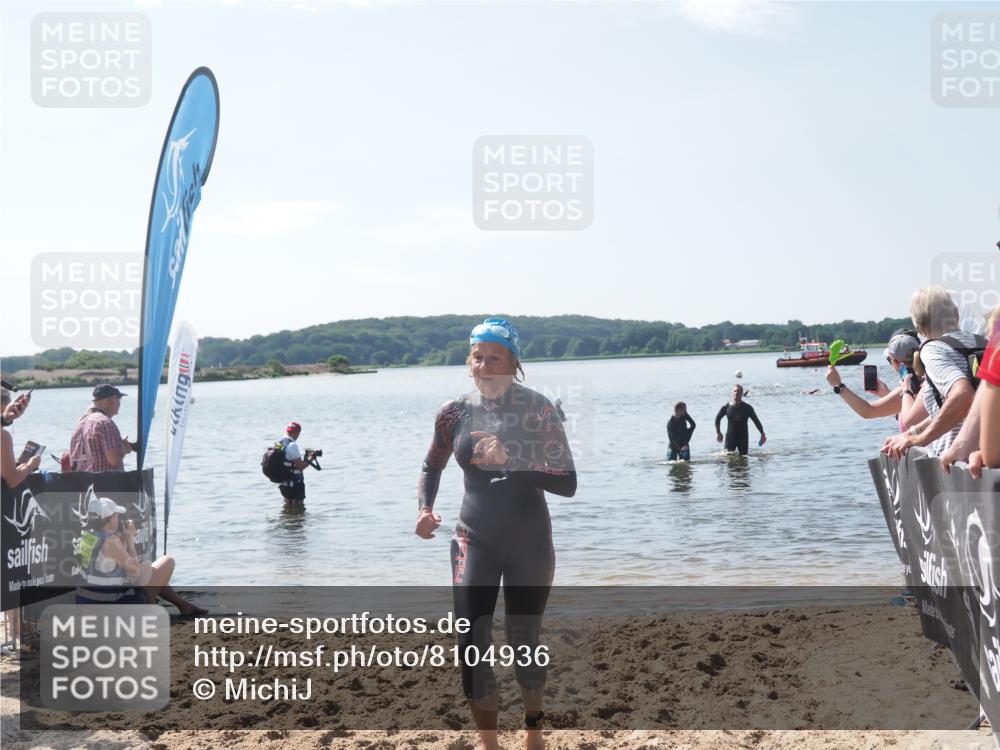 22.06.2025 - Viking Triathlon MichiJ http://msf.ph/oto/8104936 22.06.2025 10:48:06 Schwimmen 37, 190, 364 meine-sportfotos.de