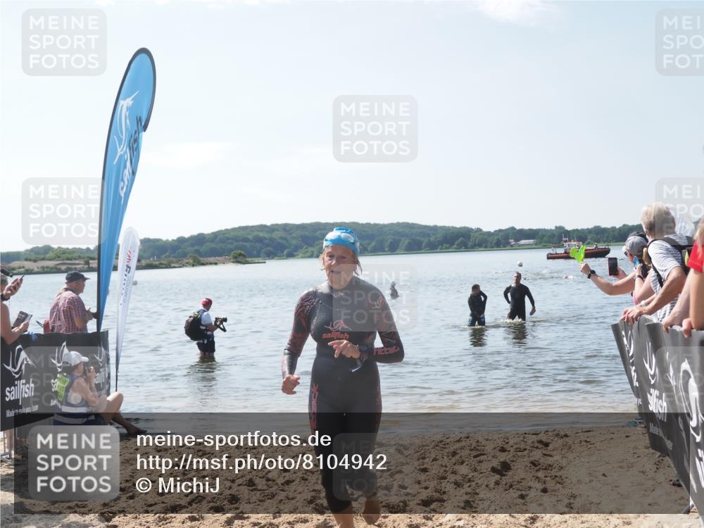 22.06.2025 - Viking Triathlon MichiJ http://msf.ph/oto/8104942 22.06.2025 10:48:07 Schwimmen 37, 364 meine-sportfotos.de