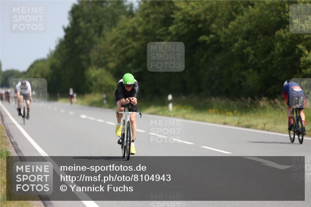 22.06.2025 - Viking Triathlon Yannick Fuchs http://msf.ph/oto/8104943 22.06.2025 11:28:54 Radfahren 3, 11, 33, 171, 251, 347, 509, 614, 648 meine-sportfotos.de