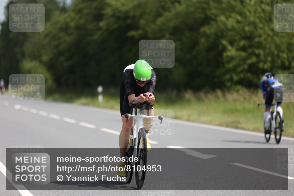 22.06.2025 - Viking Triathlon Yannick Fuchs http://msf.ph/oto/8104953 22.06.2025 11:28:56 Radfahren 3, 11, 14, 33, 171, 251, 310, 347, 509, 614 meine-sportfotos.de