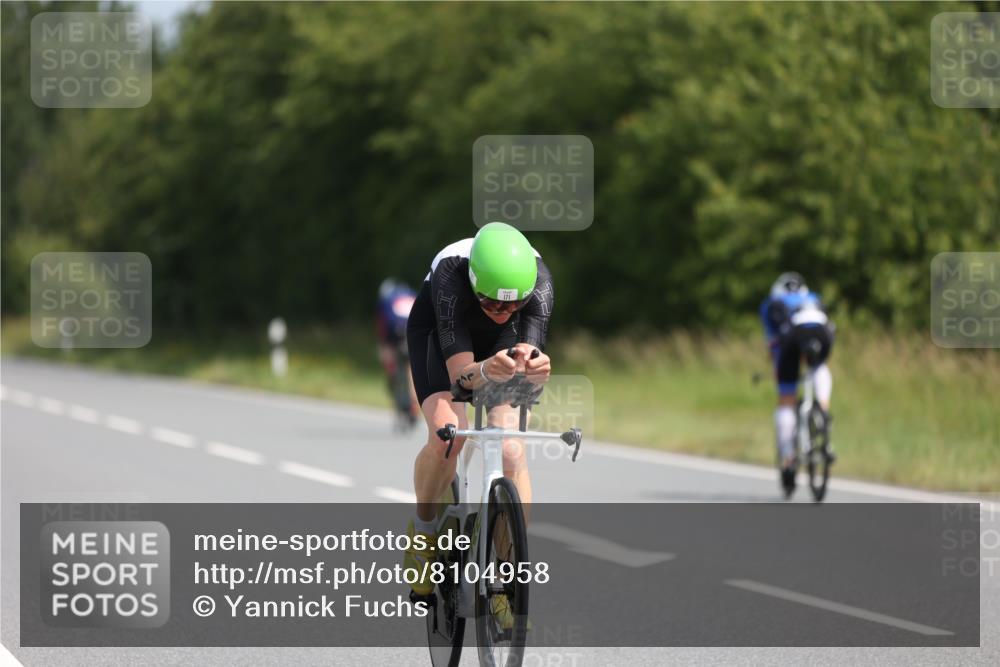 22.06.2025 - Viking Triathlon Yannick Fuchs http://msf.ph/oto/8104958 22.06.2025 11:28:56 Radfahren 3, 11, 14, 33, 171, 251, 310, 347, 509, 614 meine-sportfotos.de