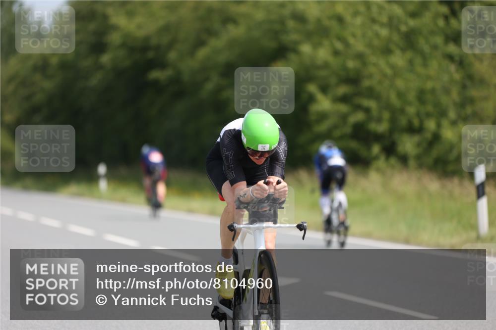22.06.2025 - Viking Triathlon Yannick Fuchs http://msf.ph/oto/8104960 22.06.2025 11:28:56 Radfahren 3, 11, 14, 33, 171, 251, 310, 347, 509, 614 meine-sportfotos.de