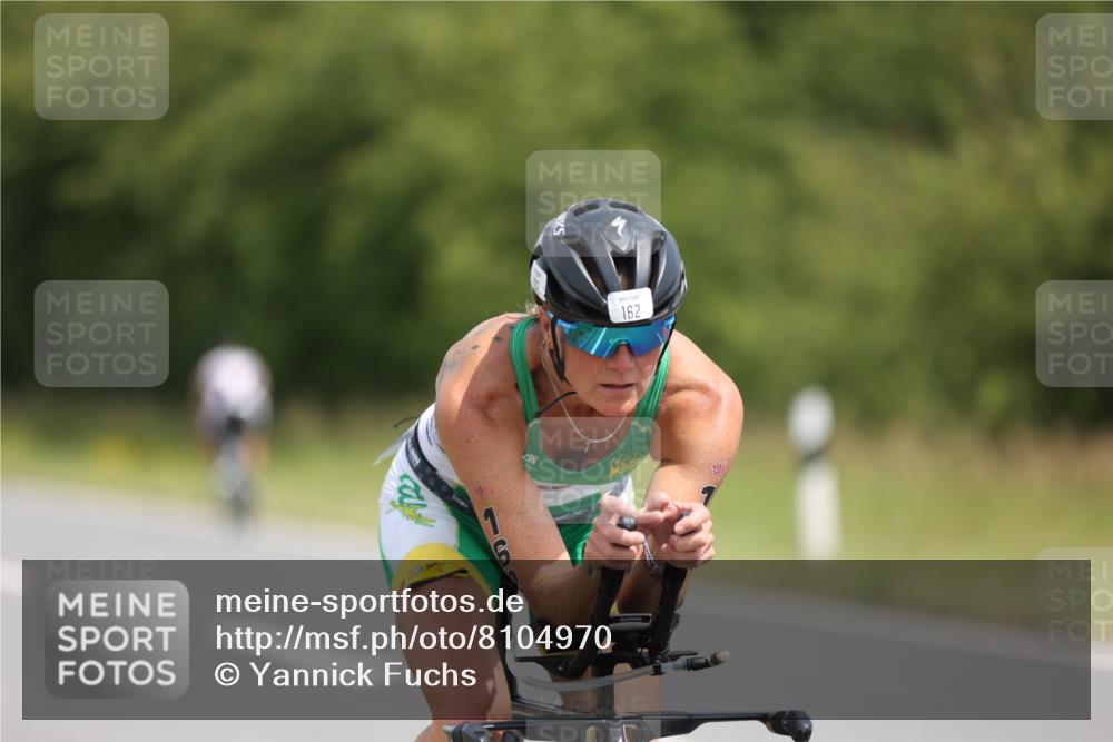 22.06.2025 - Viking Triathlon Yannick Fuchs http://msf.ph/oto/8104970 22.06.2025 12:08:51 Radfahren 14, 99, 117, 162, 463, 632, 640, 651 meine-sportfotos.de